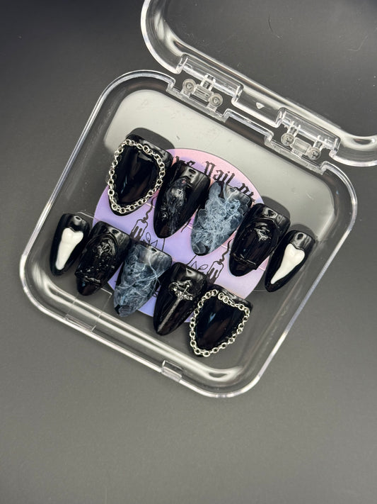Teeth & Chains